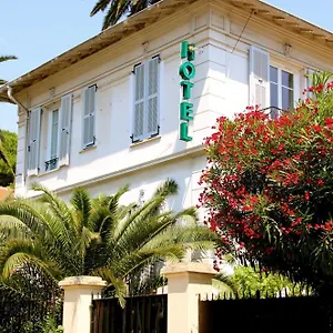 hotel-villa-les-cygnes.fr-provencehotel.com/